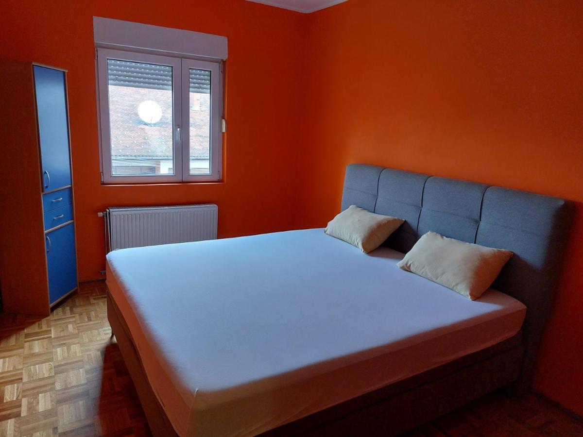 Oaza mira + free parking Daire Novi Sad Dış mekan fotoğraf
